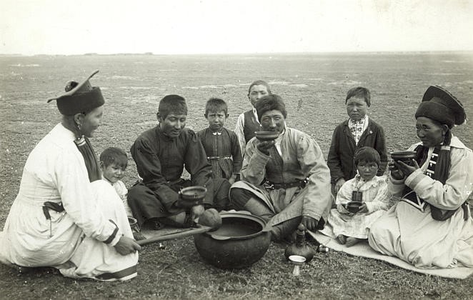 The way of the Kalmyks: Early documentation of their culture | Research ...